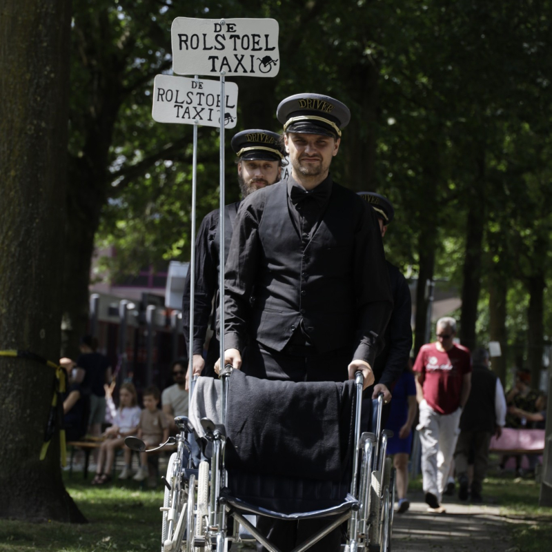 De Rolstoel Taxi