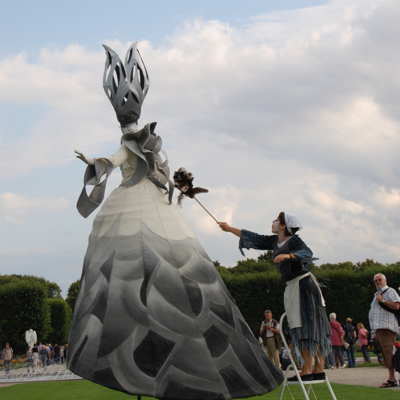 Le Dame e La Serva